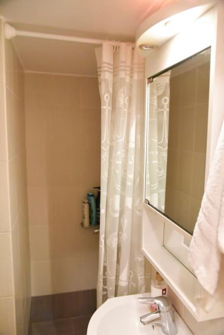 Tiny Treasure Apartment Atene Esterno foto