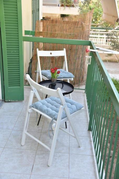 Tiny Treasure Apartment Atene Esterno foto